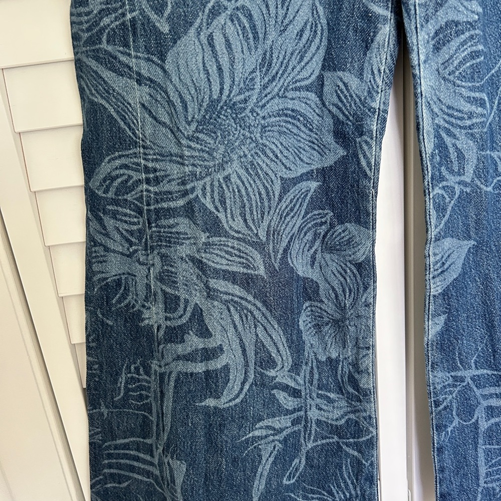 Pilcro Blue Floral Wide-Leg Flare Jeans - Picture 6 of 11